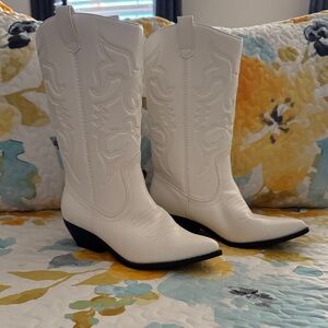 Soda White Western Heeled Boots